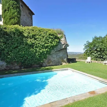 Petra Villa *